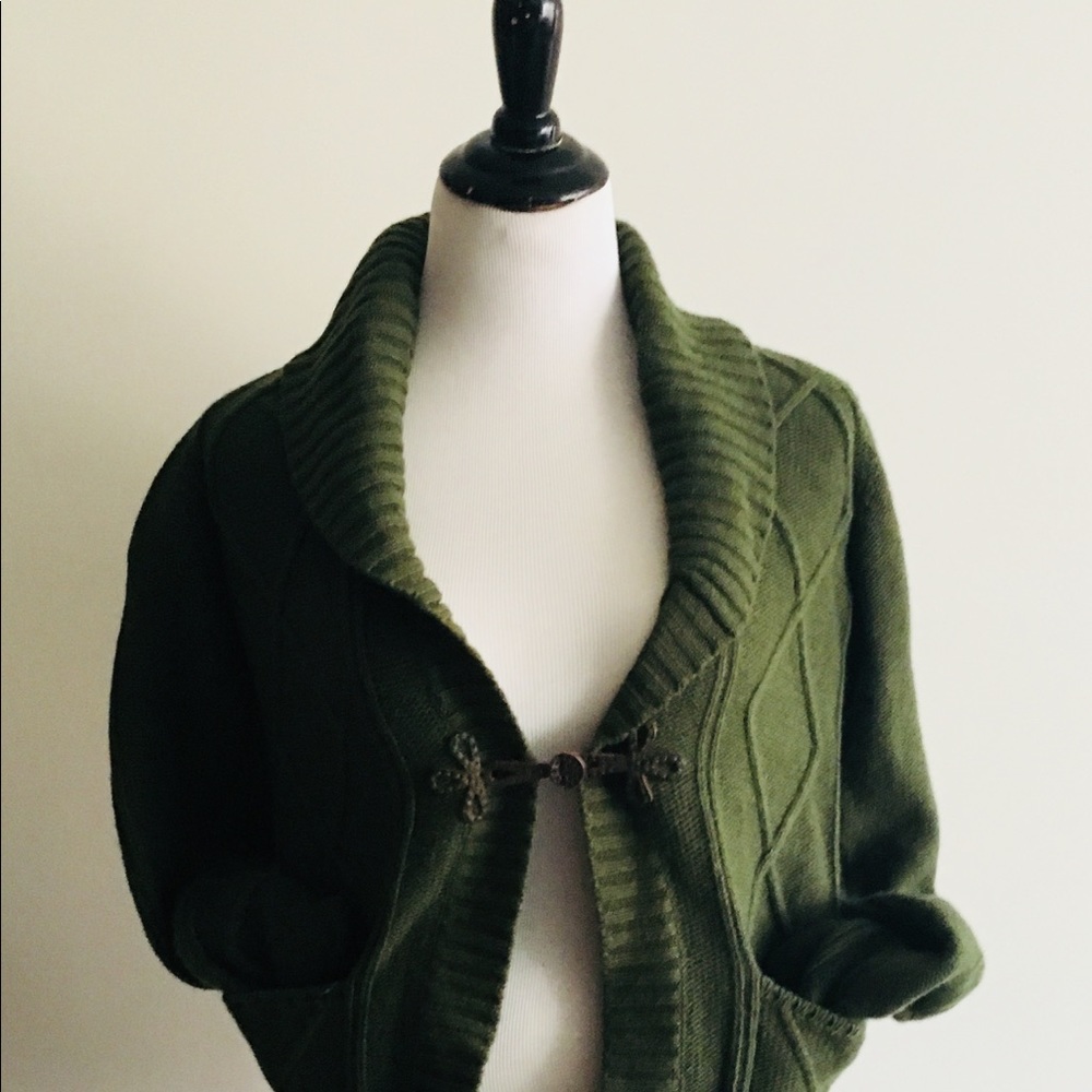 Javier Larrainzar sweater. Size Petite.